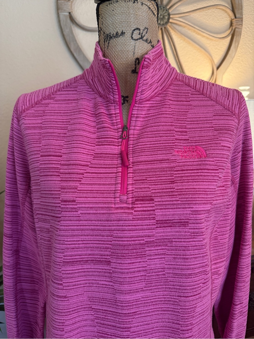 The North Face Women's Pink Textured Quarter-Zip Pullover - Picture 2 of 14